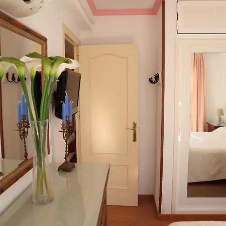 Fuer 4 Personen Ca 65 Qm In Nerja, Andalusien Costa Del Sol 内尔哈